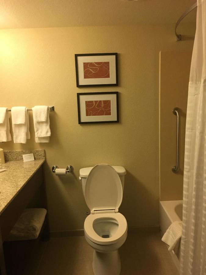 Comfort Suites Near Potomac Mills Woodbridge Eksteriør bilde