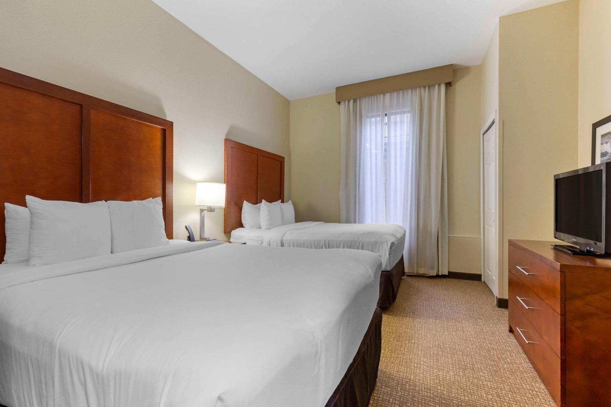 Comfort Suites Near Potomac Mills Woodbridge Eksteriør bilde