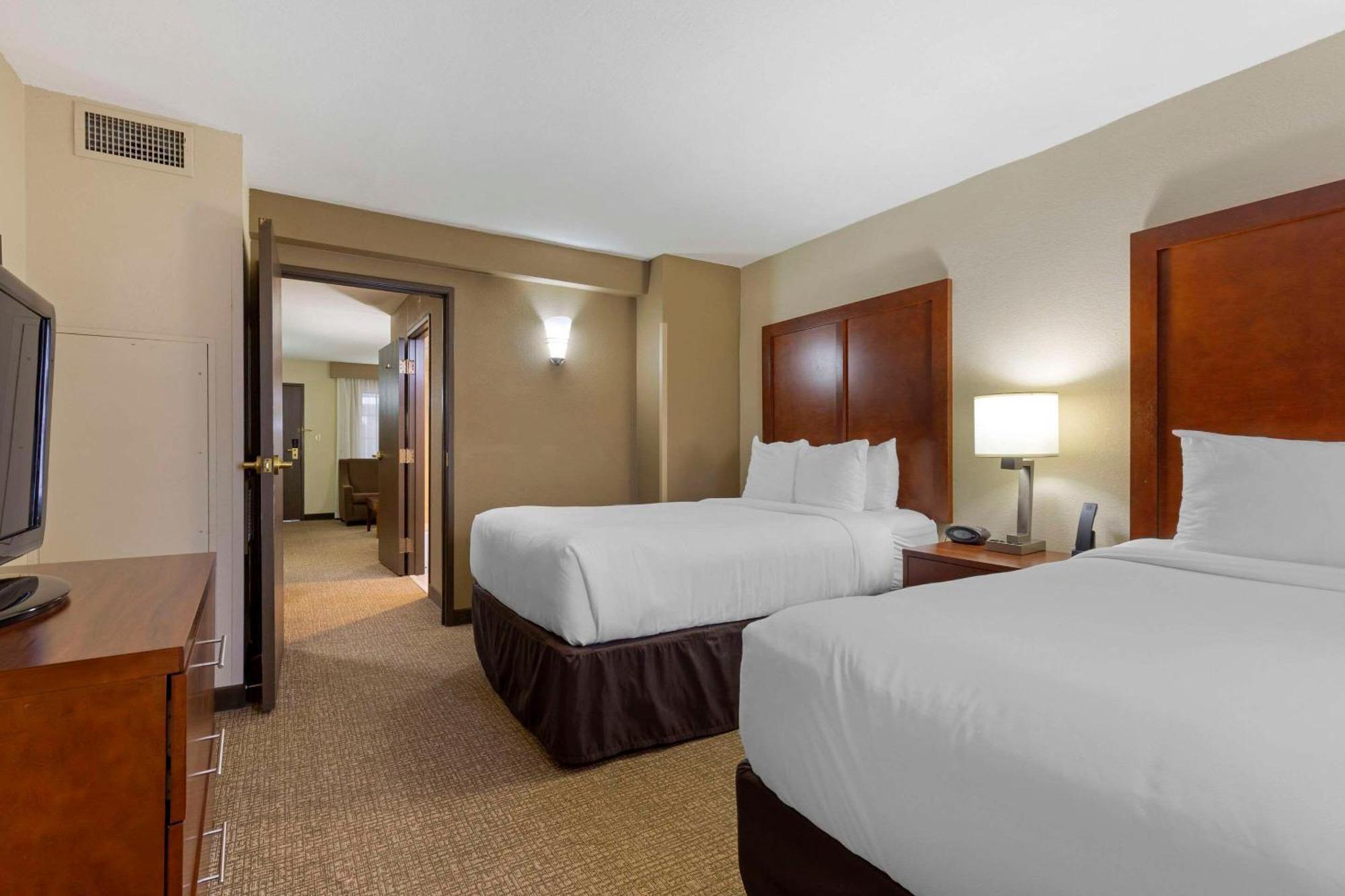 Comfort Suites Near Potomac Mills Woodbridge Eksteriør bilde