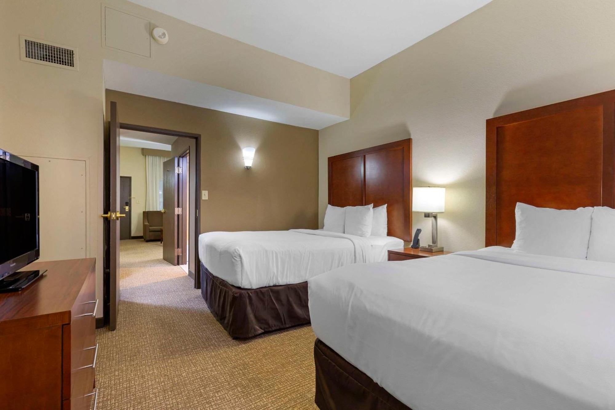 Comfort Suites Near Potomac Mills Woodbridge Eksteriør bilde